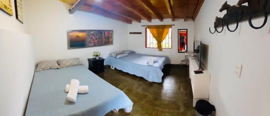 Guatapé House Bed & Breakfast エクステリア 写真