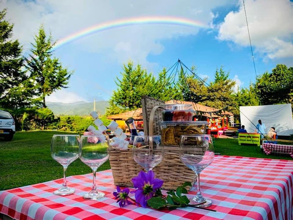 Guatapé House Bed & Breakfast エクステリア 写真
