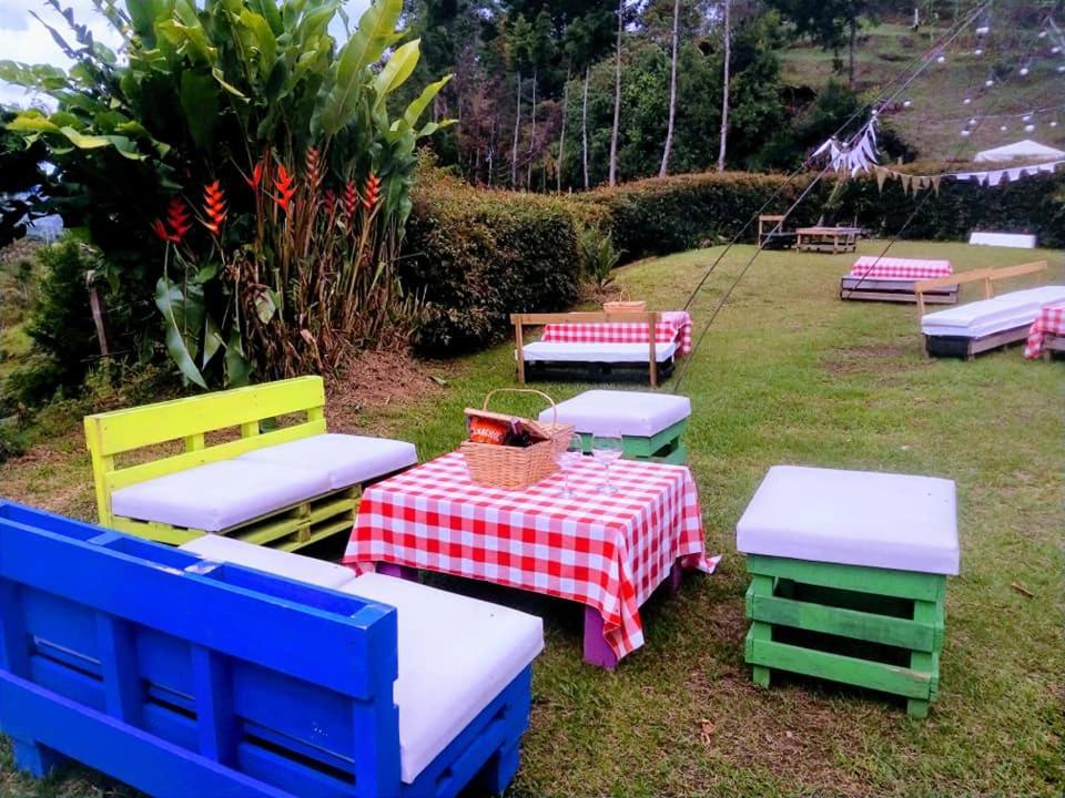 Guatapé House Bed & Breakfast エクステリア 写真